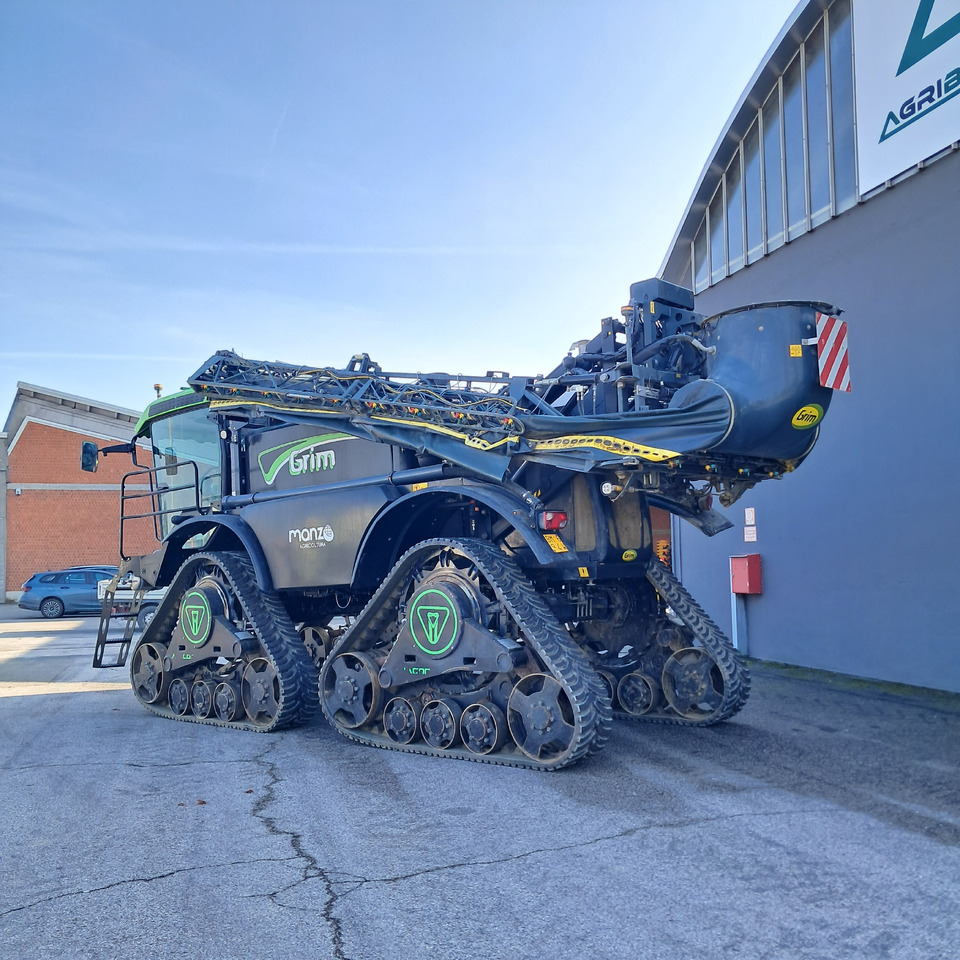 GRIM SERIE 9 - Zelfrijdende veldspuit: afbeelding 3 GRIM SERIE 9 - Zelfrijdende veldspuit: afbeelding 3