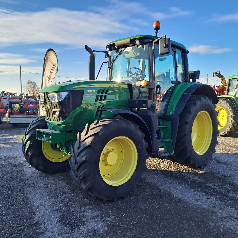 JOHN DEERE 6120 m - Tractor: afbeelding 1 JOHN DEERE 6120 m - Tractor: afbeelding 1