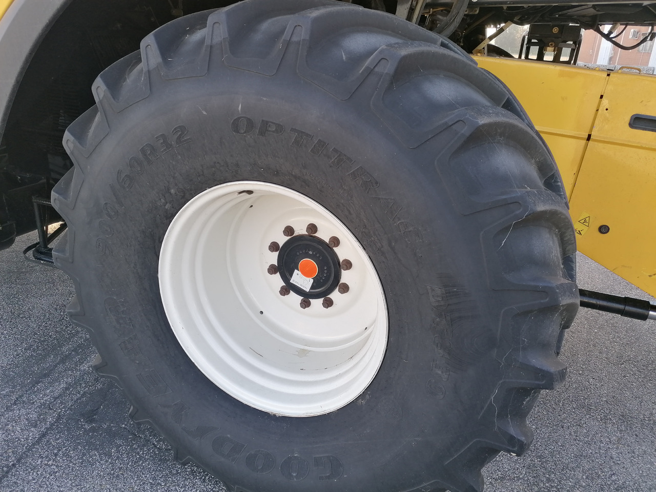 NEW HOLLAND CR 9060 - Maaidorser: afbeelding 3 NEW HOLLAND CR 9060 - Maaidorser: afbeelding 3