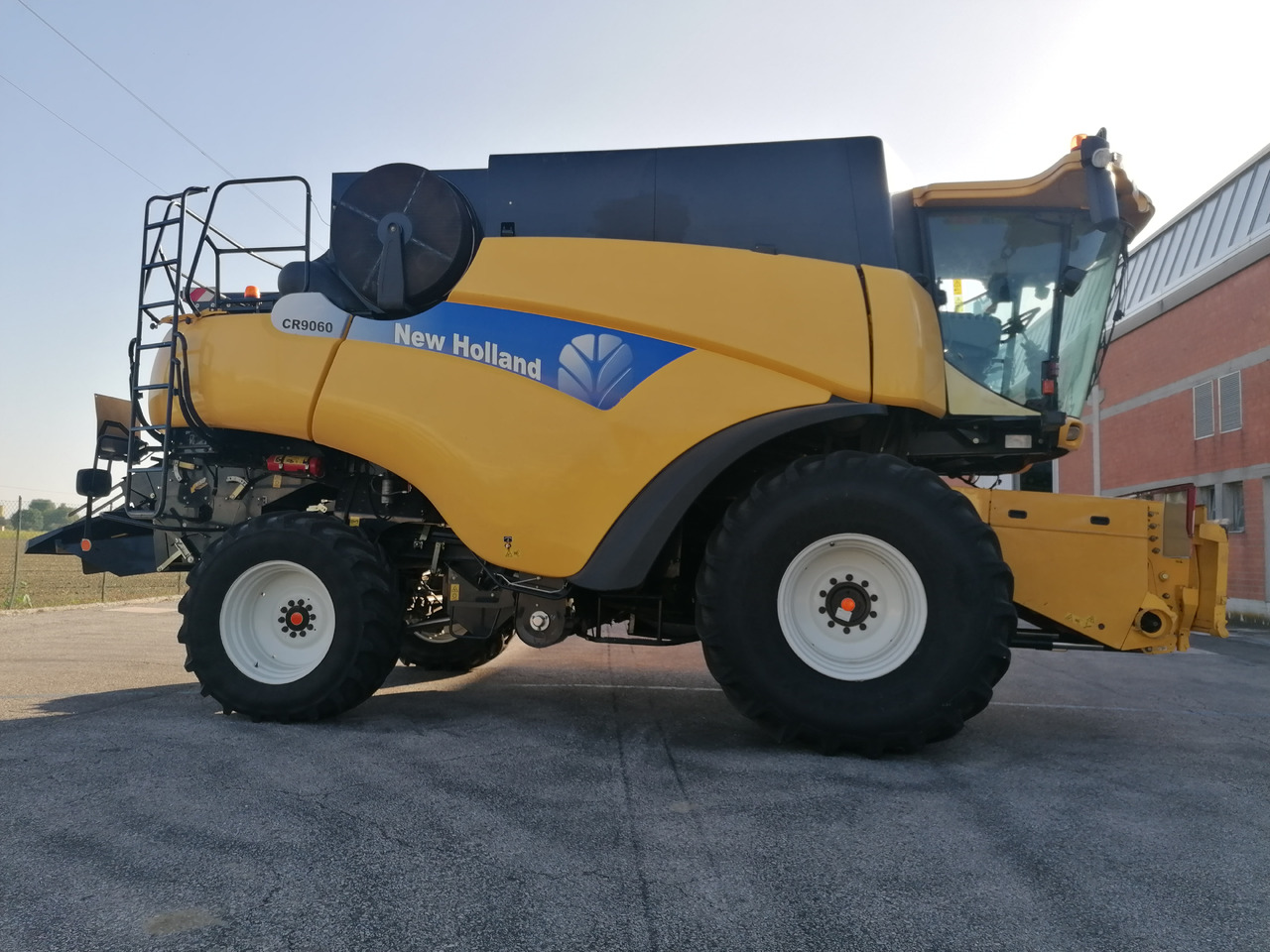 NEW HOLLAND CR 9060 - Maaidorser: afbeelding 4 NEW HOLLAND CR 9060 - Maaidorser: afbeelding 4