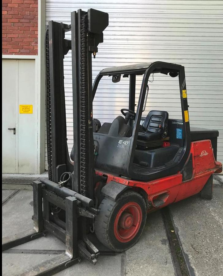 Elektro-Gabelstapler LINDE - Elektrische heftruck: afbeelding 2 Elektro-Gabelstapler LINDE - Elektrische heftruck: afbeelding 2