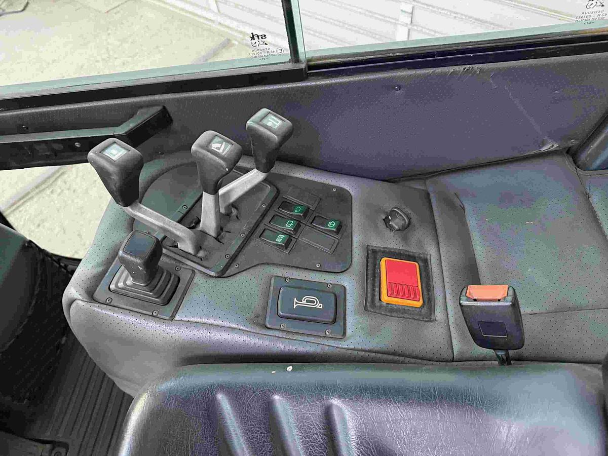 Gabelstapler JUNGHEINRICH, mit Gasantrieb - LPG heftruck: afbeelding 5 Gabelstapler JUNGHEINRICH, mit Gasantrieb - LPG heftruck: afbeelding 5