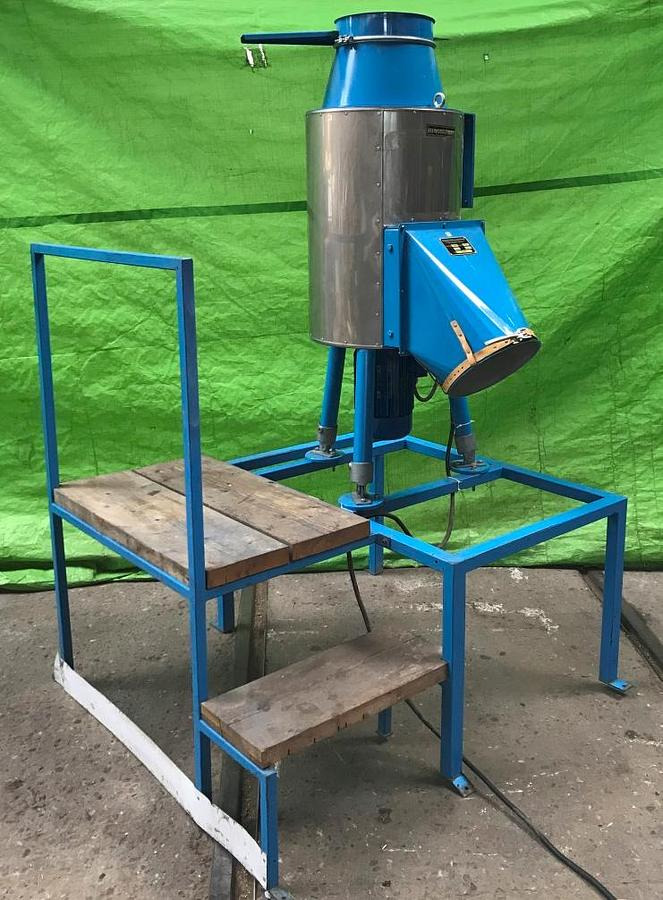 Abfall-Zerkleinerungsmaschine DINGELDEIN & HERBERT - Industriële machine: afbeelding 2 Abfall-Zerkleinerungsmaschine DINGELDEIN & HERBERT - Industriële machine: afbeelding 2