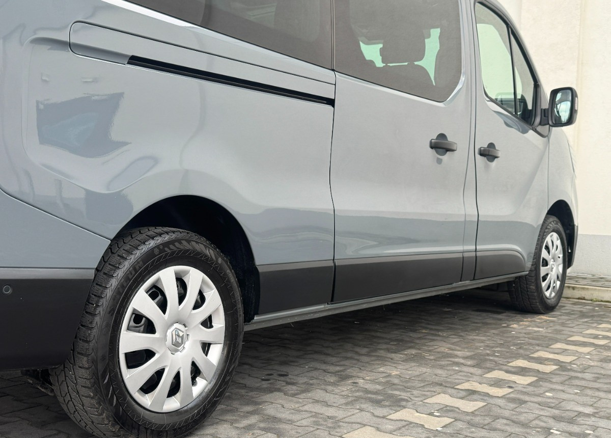 Minibus, Personenvervoer Renault Trafic Long 9 osobowy 2.0 DCI 150 KM Rok 2023 Przewóz osób niepełnosprawnych: afbeelding 23 Minibus, Personenvervoer Renault Trafic Long 9 osobowy 2.0 DCI 150 KM Rok 2023 Przewóz osób niepełnosprawnych: afbeelding 23