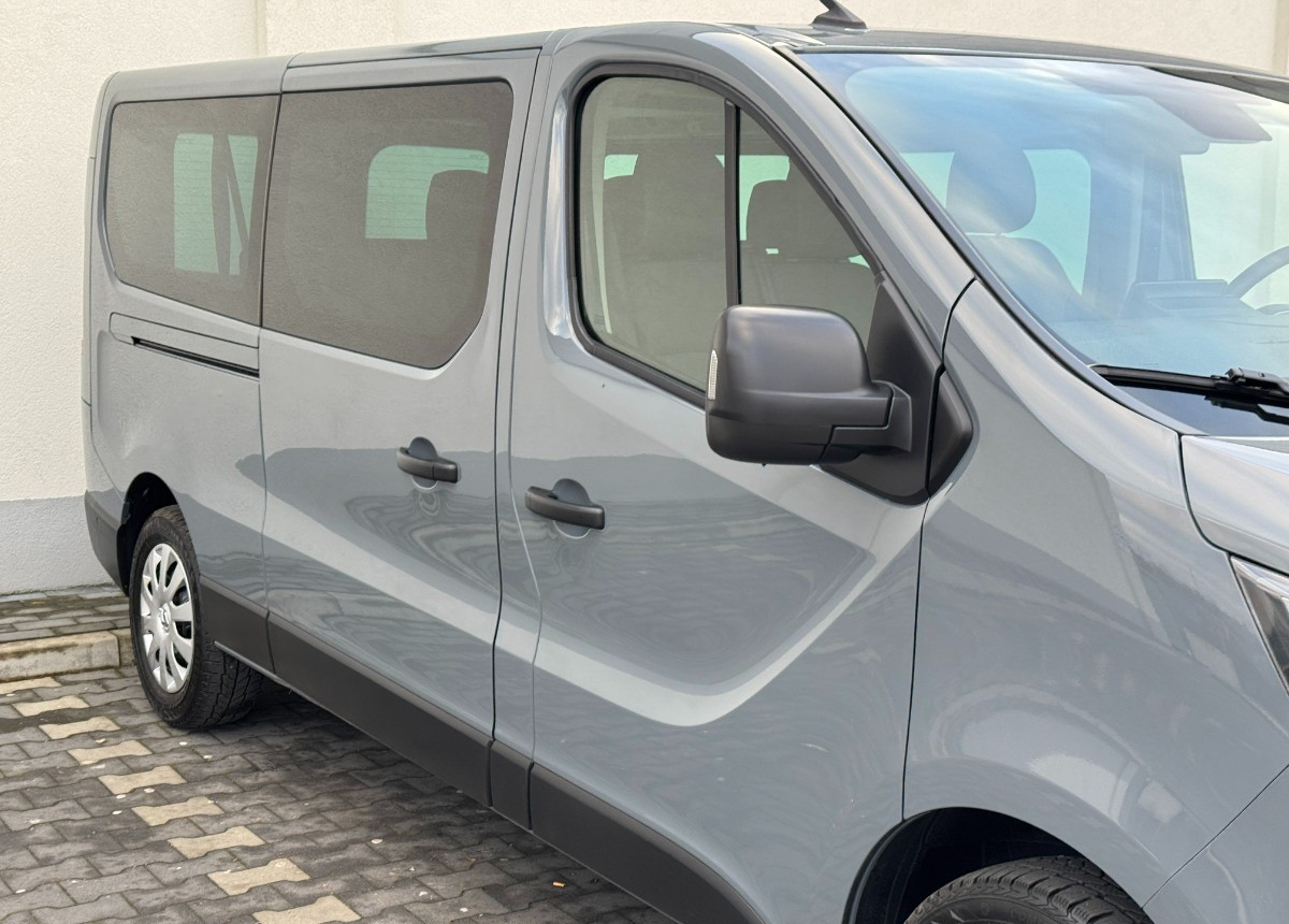 Minibus, Personenvervoer Renault Trafic Long 9 osobowy 2.0 DCI 150 KM Rok 2023 Przewóz osób niepełnosprawnych: afbeelding 12 Minibus, Personenvervoer Renault Trafic Long 9 osobowy 2.0 DCI 150 KM Rok 2023 Przewóz osób niepełnosprawnych: afbeelding 12