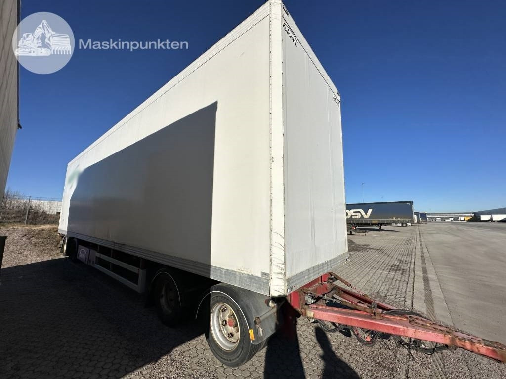 Ekeri L/L-4 - Gesloten aanhangwagen: afbeelding 2 Ekeri L/L-4 - Gesloten aanhangwagen: afbeelding 2