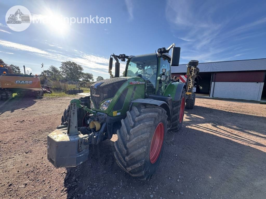 Fendt 724 Vario - Tractor: afbeelding 1 Fendt 724 Vario - Tractor: afbeelding 1