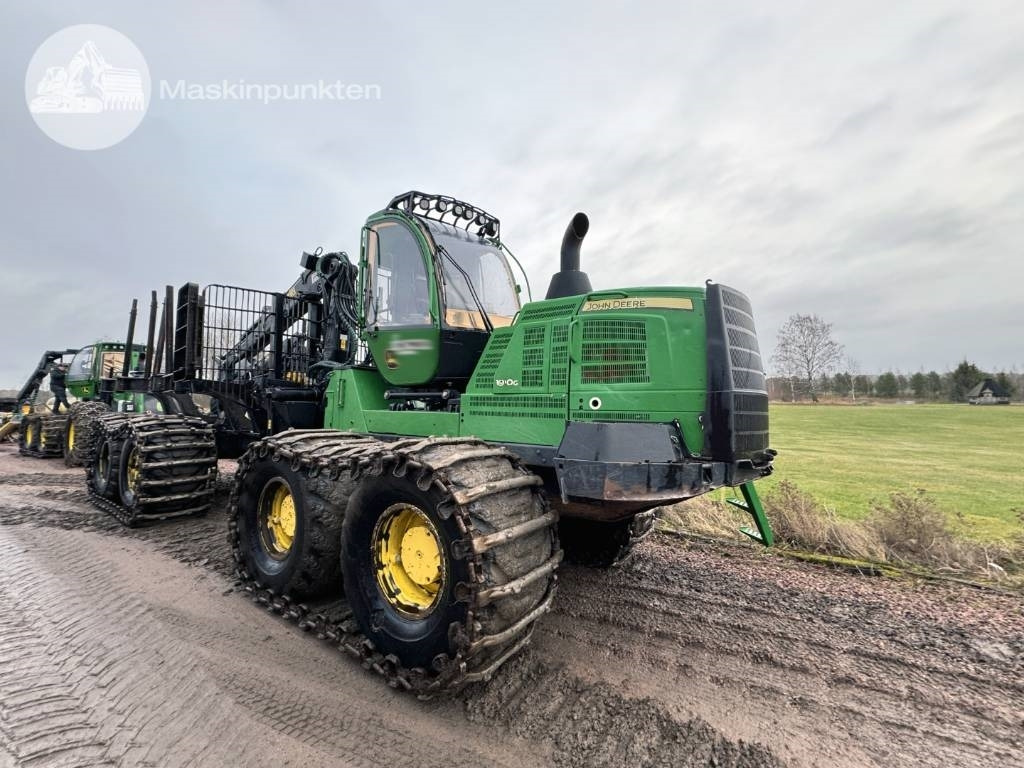 John Deere 1910 G - Forwarder: afbeelding 1 John Deere 1910 G - Forwarder: afbeelding 1