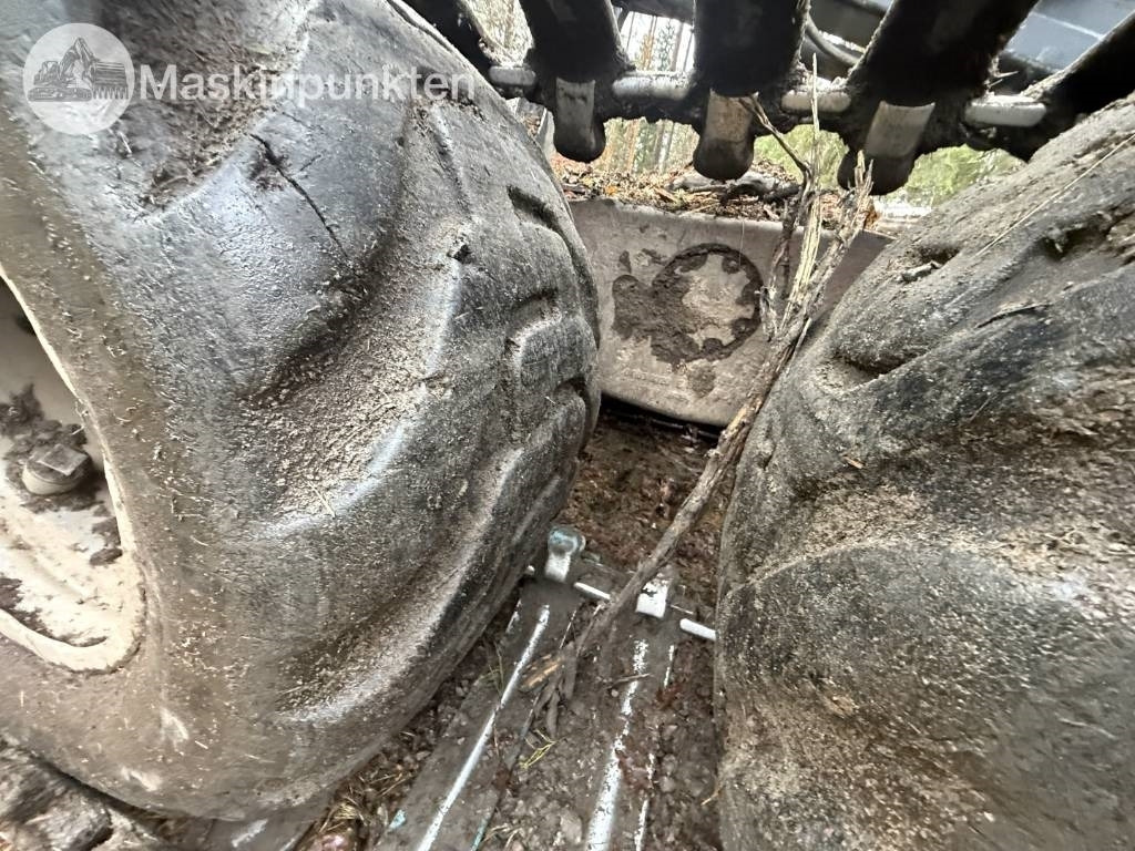 Forwarder Komatsu 835: afbeelding 41