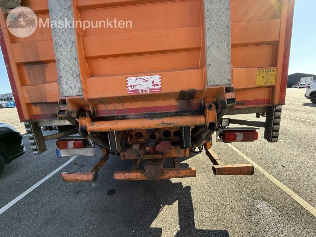 Koelwagen vrachtwagen Mercedes-Benz Actros 2551: afbeelding 37