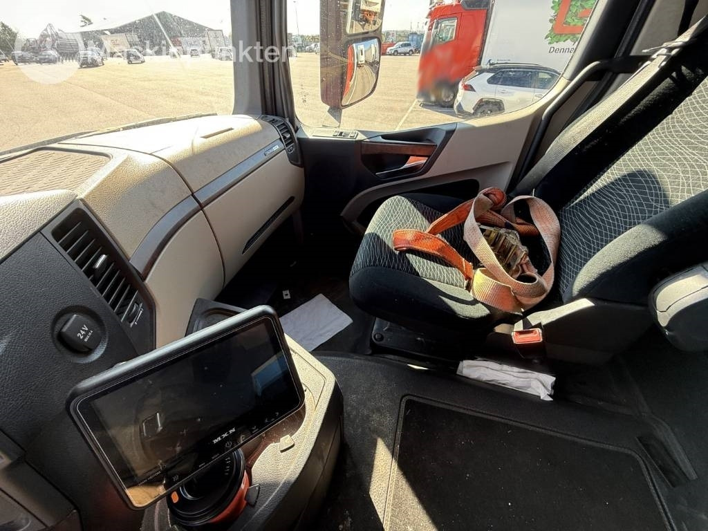 Koelwagen vrachtwagen Mercedes-Benz Actros 2551: afbeelding 24