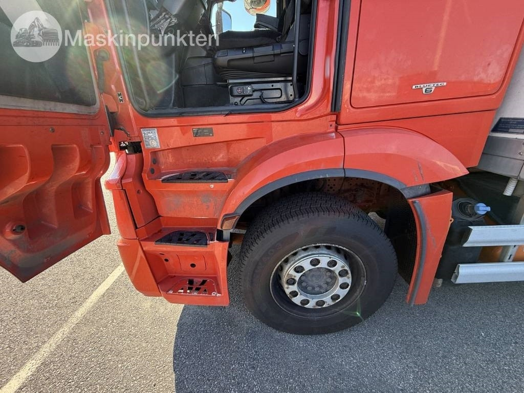 Koelwagen vrachtwagen Mercedes-Benz Actros 2551: afbeelding 13