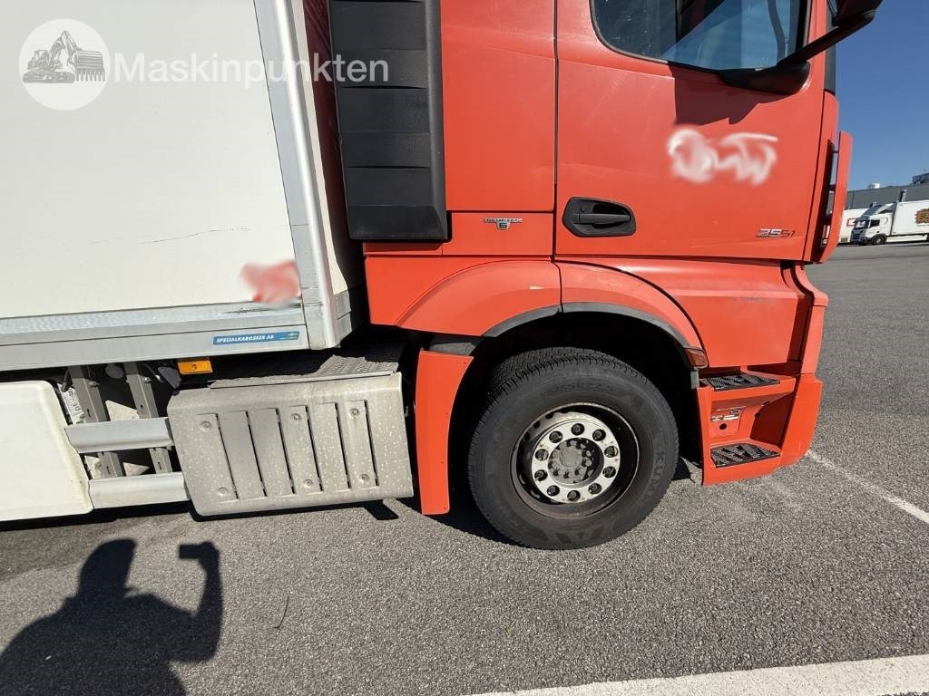 Koelwagen vrachtwagen Mercedes-Benz Actros 2551: afbeelding 43