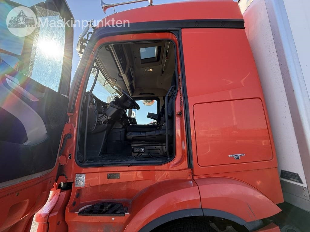 Koelwagen vrachtwagen Mercedes-Benz Actros 2551: afbeelding 14