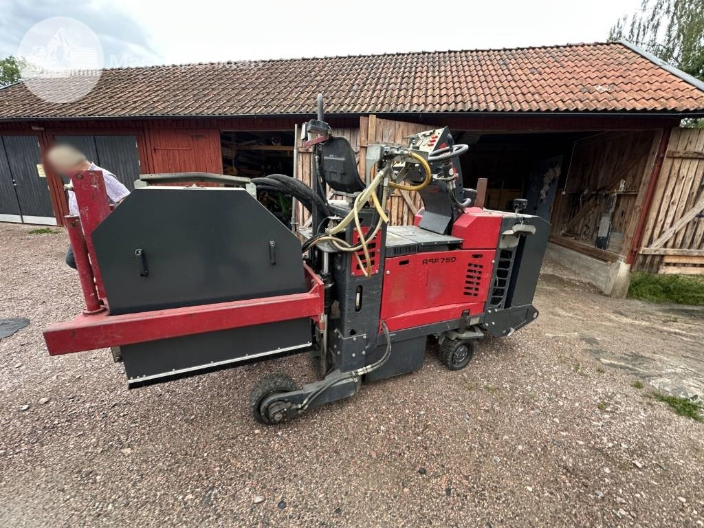 Rellock RSF 750 - Sleuvengraver: afbeelding 5 Rellock RSF 750 - Sleuvengraver: afbeelding 5