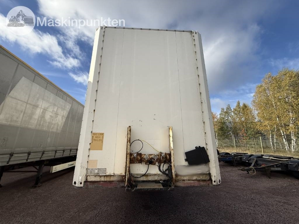 Schmitz SKO 24 - Gesloten oplegger: afbeelding 2 Schmitz SKO 24 - Gesloten oplegger: afbeelding 2