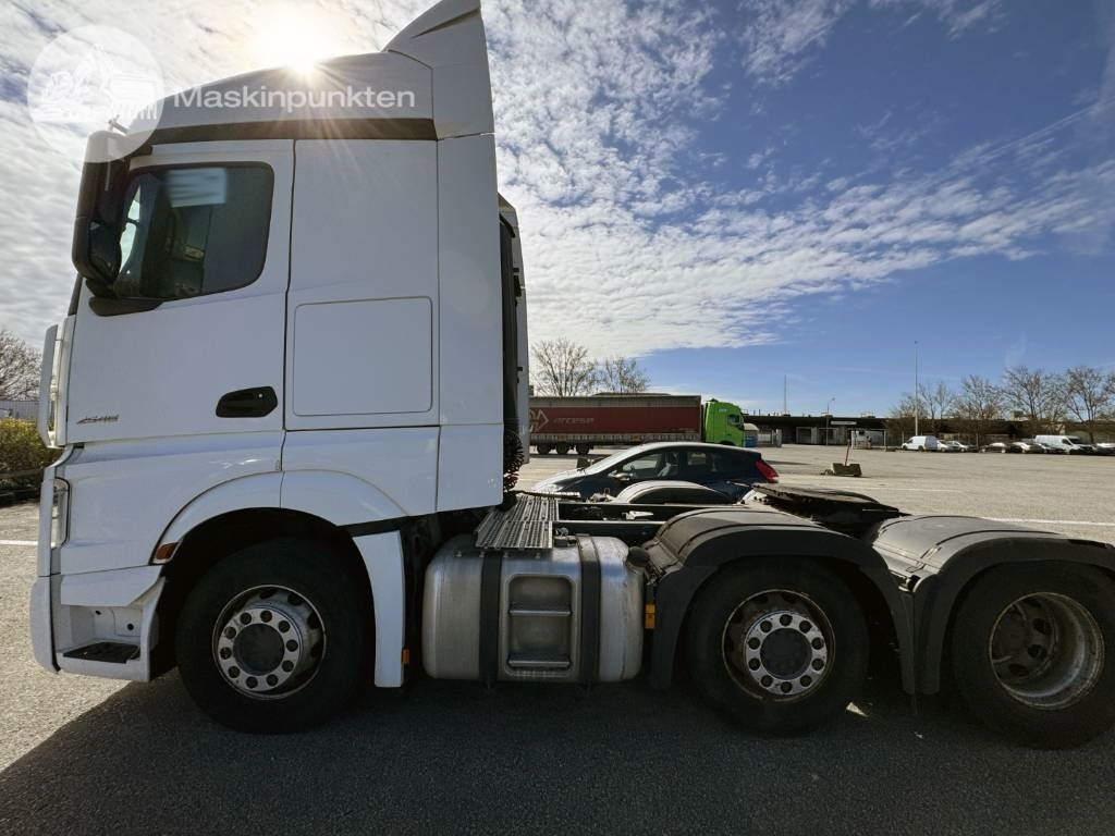 Mercedes-Benz Actros 2545 - Trekker: afbeelding 3 Mercedes-Benz Actros 2545 - Trekker: afbeelding 3