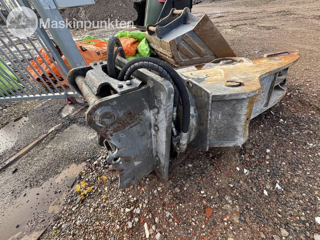 VTN FP18 - Ripper voor Bouwmachine: afbeelding 3 VTN FP18 - Ripper voor Bouwmachine: afbeelding 3