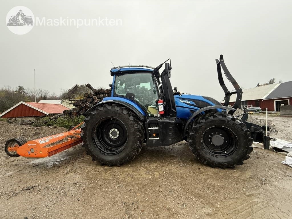 Valtra T 255 MED KRAN OCH AGGREGAT! - Bosbouw tractor: afbeelding 2 Valtra T 255 MED KRAN OCH AGGREGAT! - Bosbouw tractor: afbeelding 2