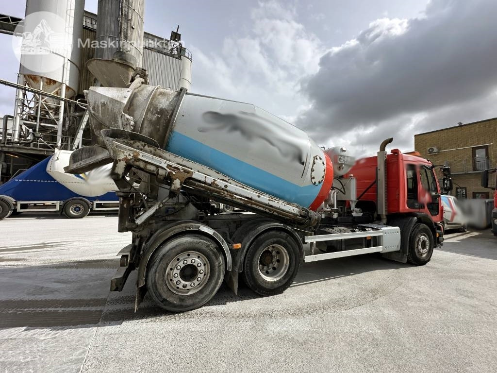 Volvo FE 320 - Betonmixer: afbeelding 2 Volvo FE 320 - Betonmixer: afbeelding 2