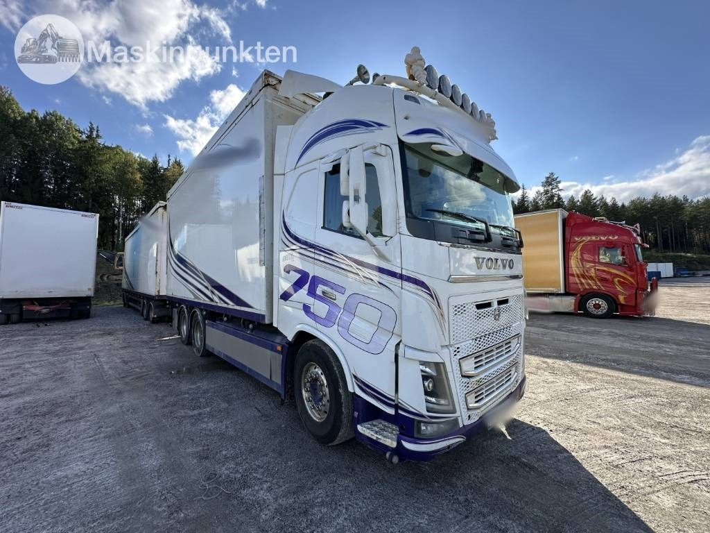 Volvo FH 16 750 - Houttransport: afbeelding 4 Volvo FH 16 750 - Houttransport: afbeelding 4
