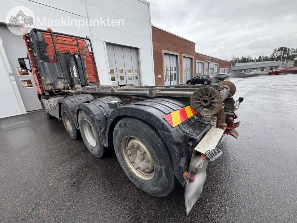 Volvo FH 8*4 Tridem lastväxlare - Haakarmsysteem vrachtwagen: afbeelding 2 Volvo FH 8*4 Tridem lastväxlare - Haakarmsysteem vrachtwagen: afbeelding 2