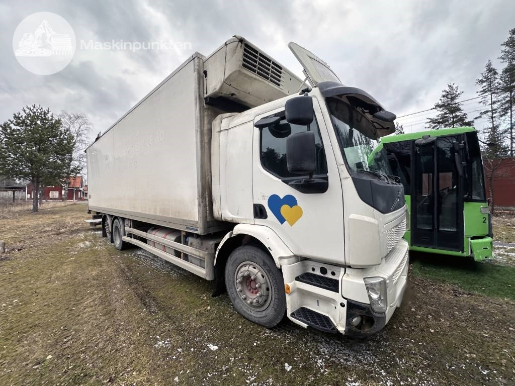 Volvo FL 240 - Koelwagen vrachtwagen: afbeelding 1 Volvo FL 240 - Koelwagen vrachtwagen: afbeelding 1