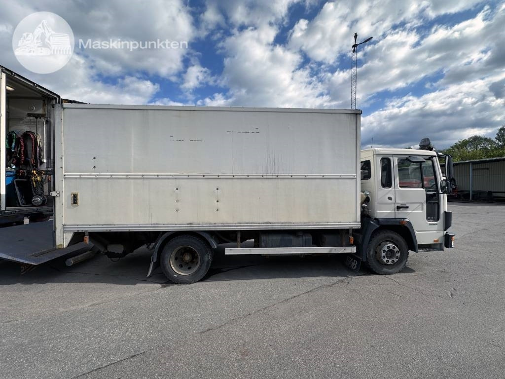 Volvo FL 610 Verkstadsinredd - Bakwagen: afbeelding 4 Volvo FL 610 Verkstadsinredd - Bakwagen: afbeelding 4