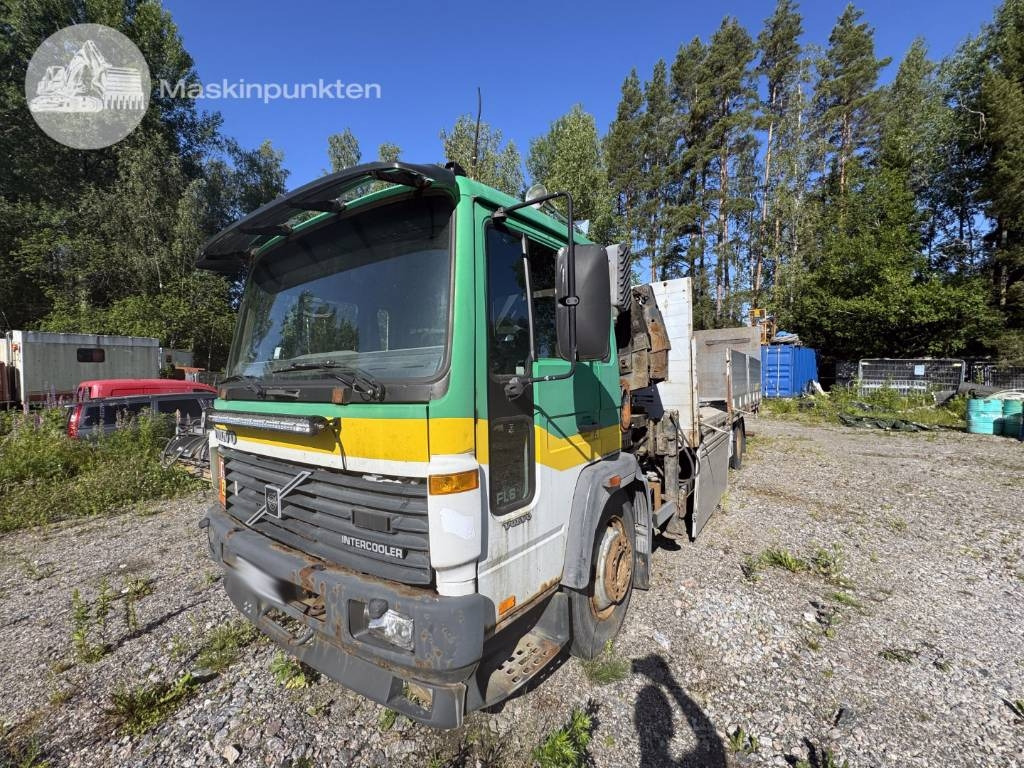 Volvo FL 614 - Kraanwagen: afbeelding 1 Volvo FL 614 - Kraanwagen: afbeelding 1