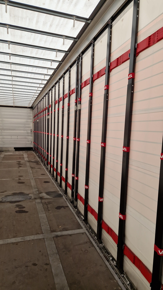 KOTSCHENREUTHER SPM218 MEGA SHUTTLE 15,6m LIKE NEW 6 PIECES - Schuifzeiloplegger: afbeelding 5 KOTSCHENREUTHER SPM218 MEGA SHUTTLE 15,6m LIKE NEW 6 PIECES - Schuifzeiloplegger: afbeelding 5