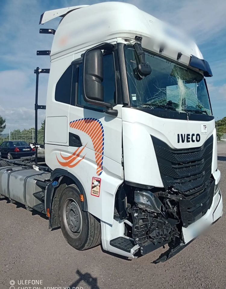 Iveco S-WAY 530 RETARDER USZKODZONY - Trekker: afbeelding 3 Iveco S-WAY 530 RETARDER USZKODZONY - Trekker: afbeelding 3