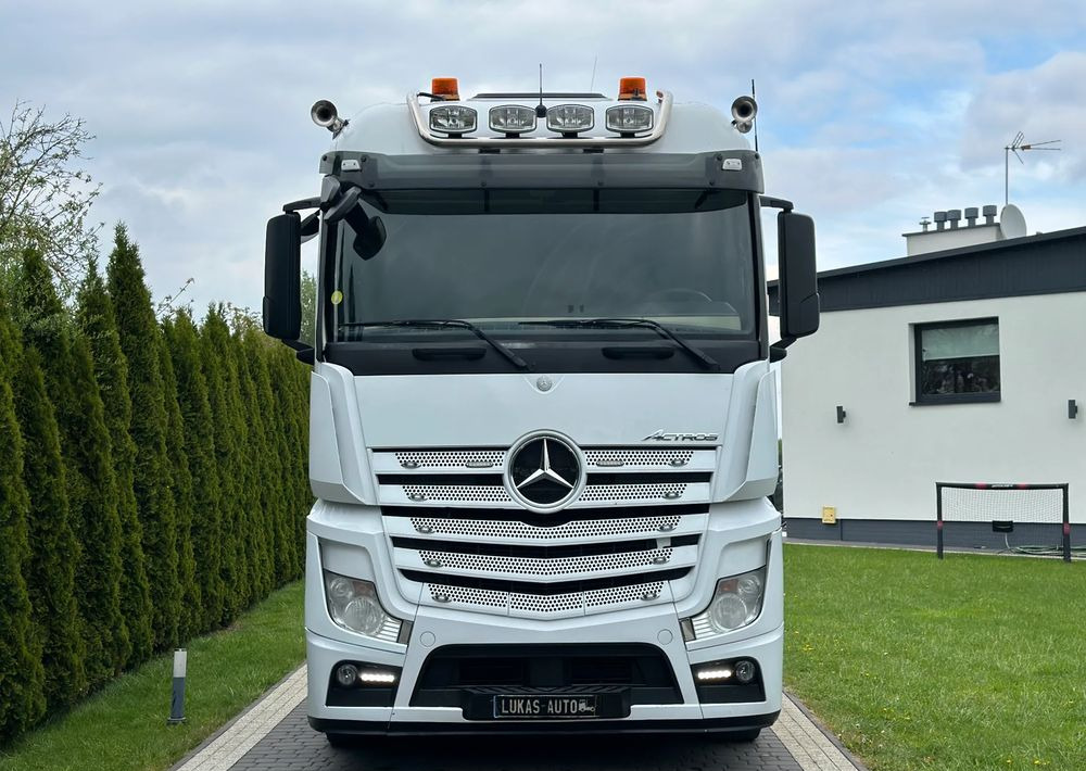 Mercedes-Benz ACTROS 1845 AUTOMAT LODÓWKA - Trekker: afbeelding 2 Mercedes-Benz ACTROS 1845 AUTOMAT LODÓWKA - Trekker: afbeelding 2