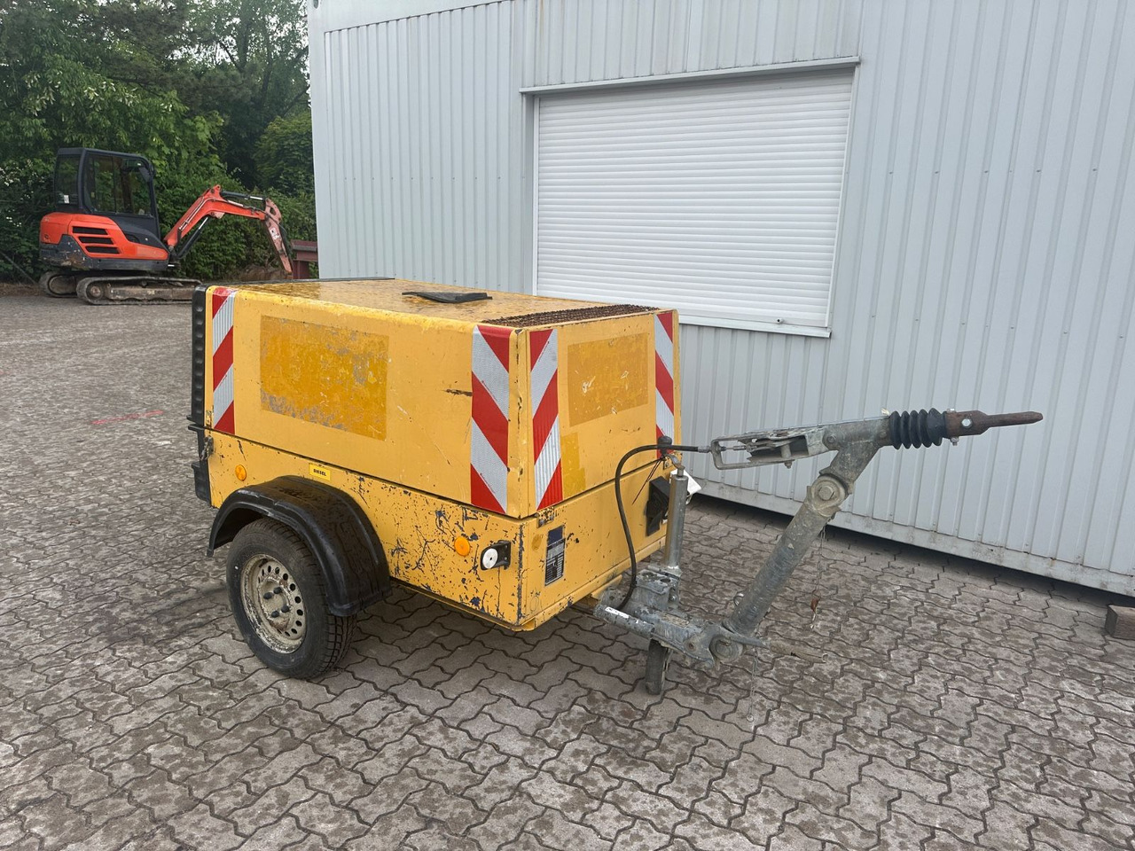 Compair C38 / DLT0406 Kompressor /1.978 H/ 7 Bar - Luchtcompressor: afbeelding 2 Compair C38 / DLT0406 Kompressor /1.978 H/ 7 Bar - Luchtcompressor: afbeelding 2