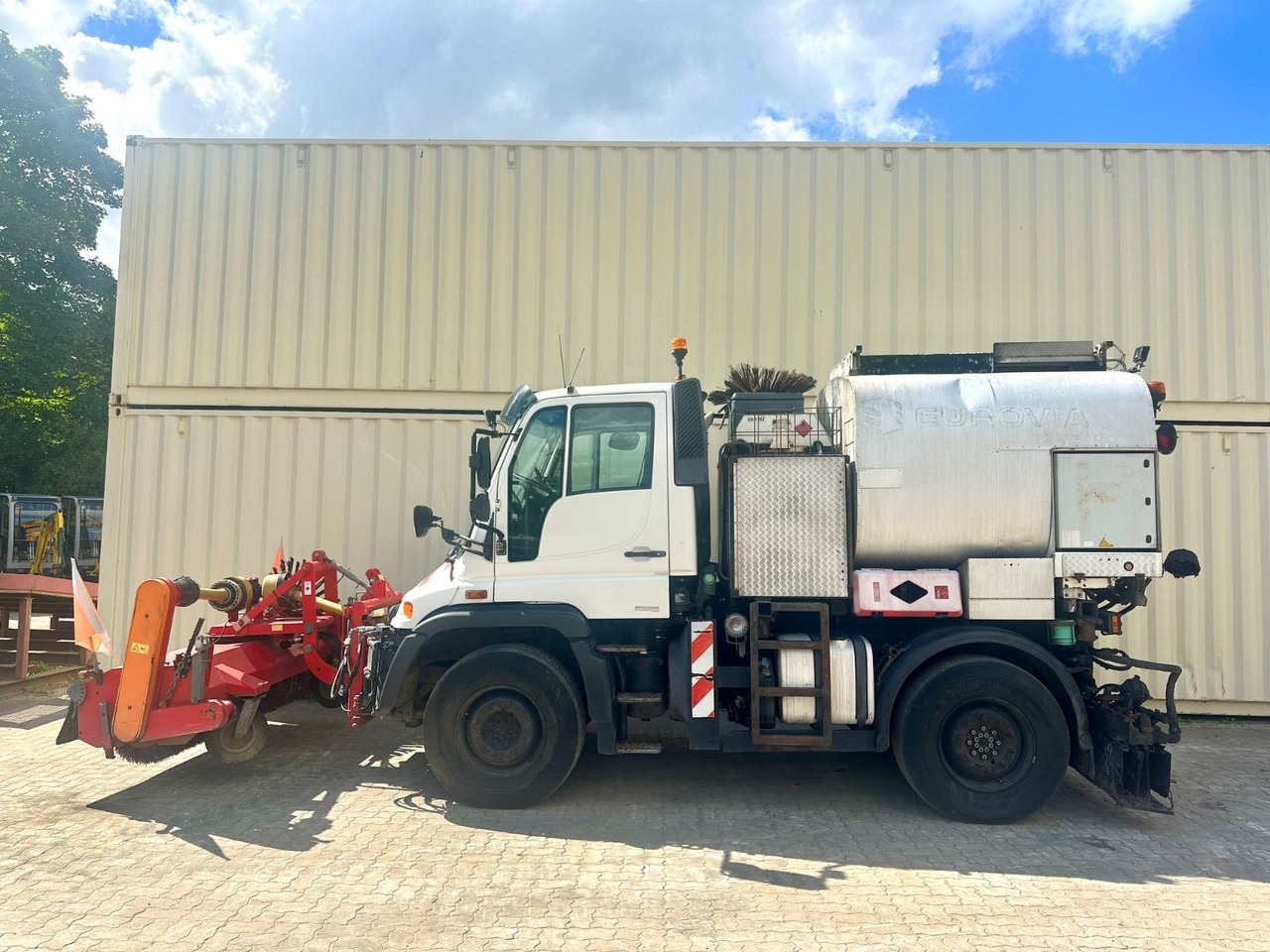 Unimog U400 Schäfer-Technic Bitum/Asphalt / TÜV 02/2026 - Asfaltmachine: afbeelding 2 Unimog U400 Schäfer-Technic Bitum/Asphalt / TÜV 02/2026 - Asfaltmachine: afbeelding 2