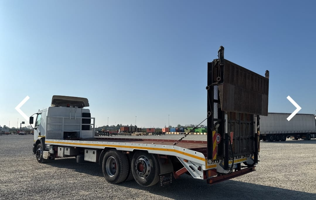 RENAULT PREMIUM340 - Vrachtwagen met open laadbak: afbeelding 2 RENAULT PREMIUM340 - Vrachtwagen met open laadbak: afbeelding 2