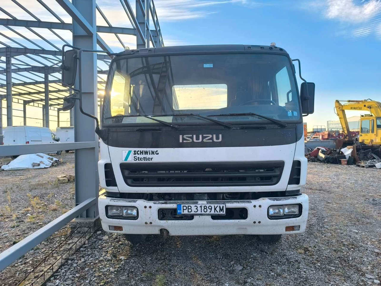 Isuzu 2.8 CXZ 81 - Chassis vrachtwagen: afbeelding 2 Isuzu 2.8 CXZ 81 - Chassis vrachtwagen: afbeelding 2