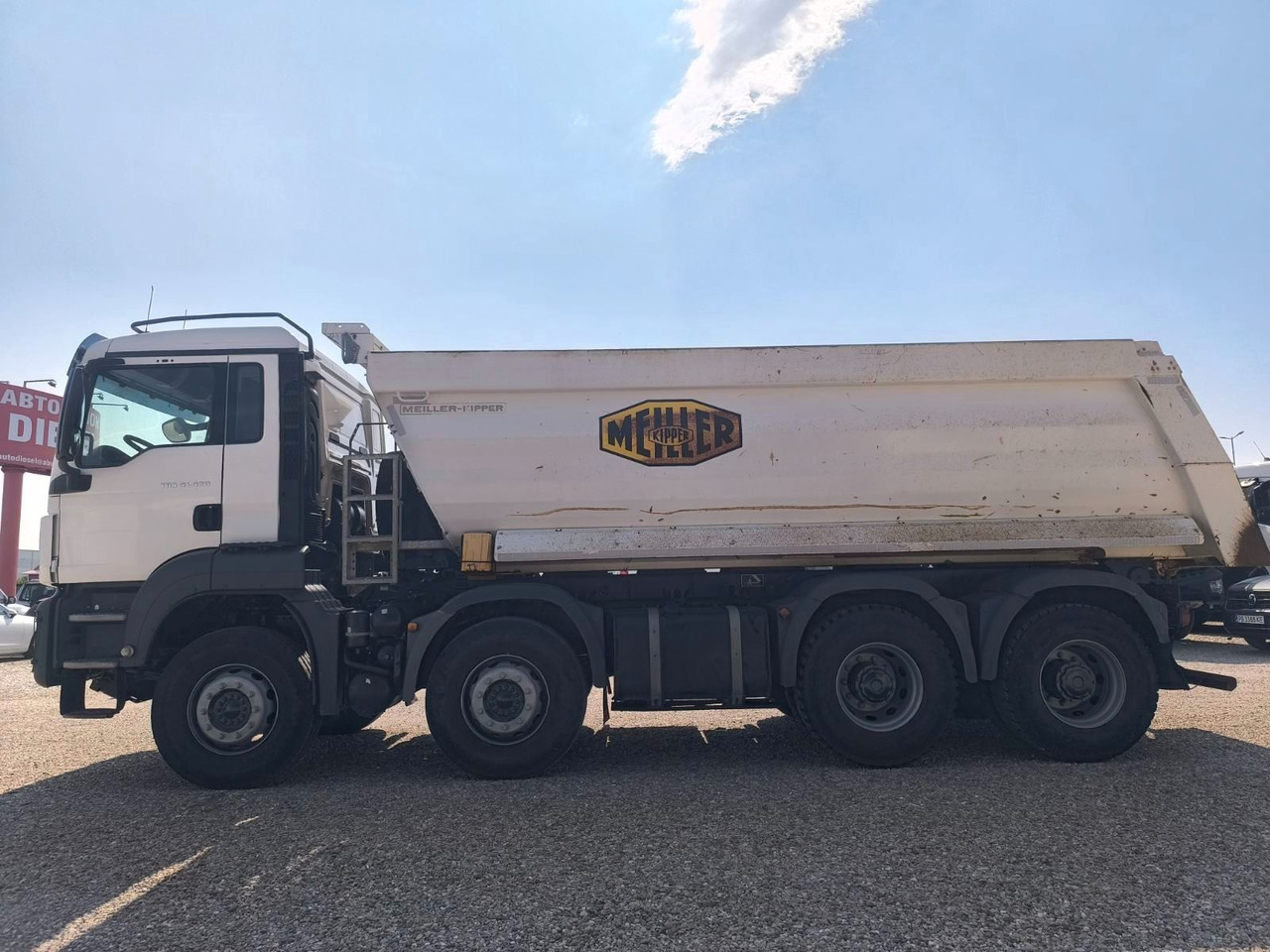 MAN TGS 41.420 MEILLER KIPPER - Portaalarmsysteem vrachtwagen: afbeelding 4 MAN TGS 41.420 MEILLER KIPPER - Portaalarmsysteem vrachtwagen: afbeelding 4