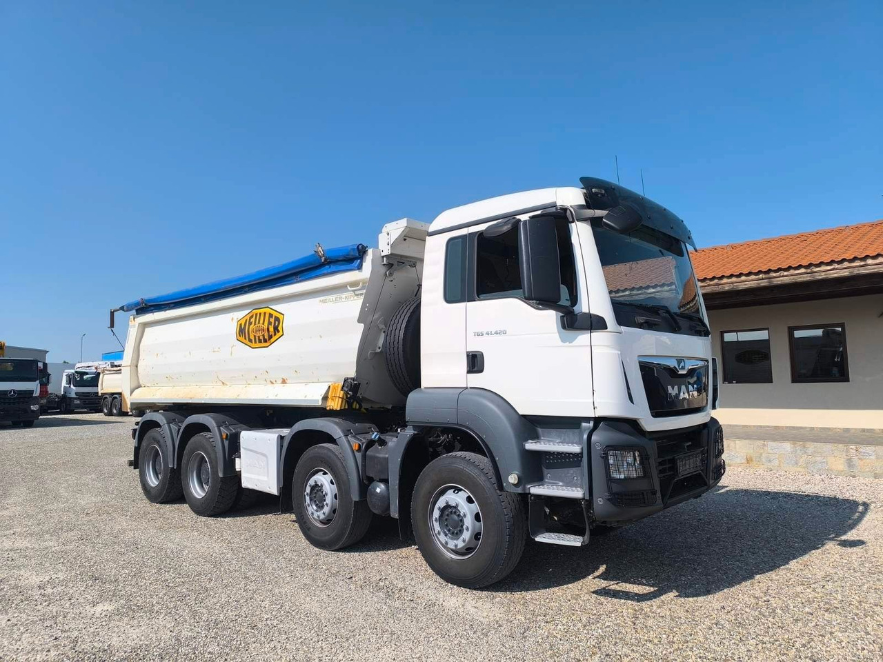 MAN TGS 41.420 MEILLER KIPPER - Portaalarmsysteem vrachtwagen: afbeelding 1 MAN TGS 41.420 MEILLER KIPPER - Portaalarmsysteem vrachtwagen: afbeelding 1