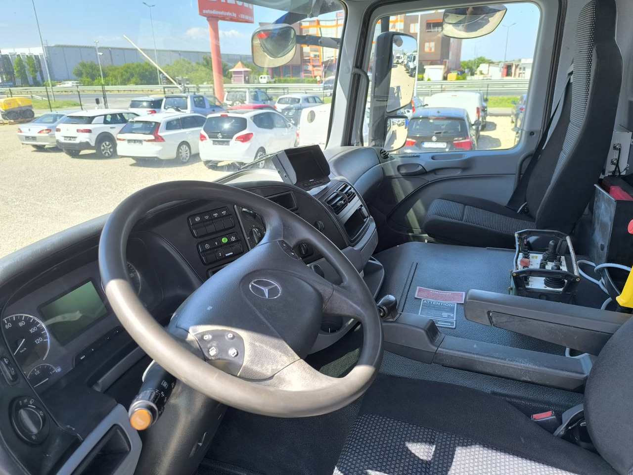 Betonpomp MERCEDES-BENZ ACTROS 3241 SCHWING FBP24: afbeelding 9