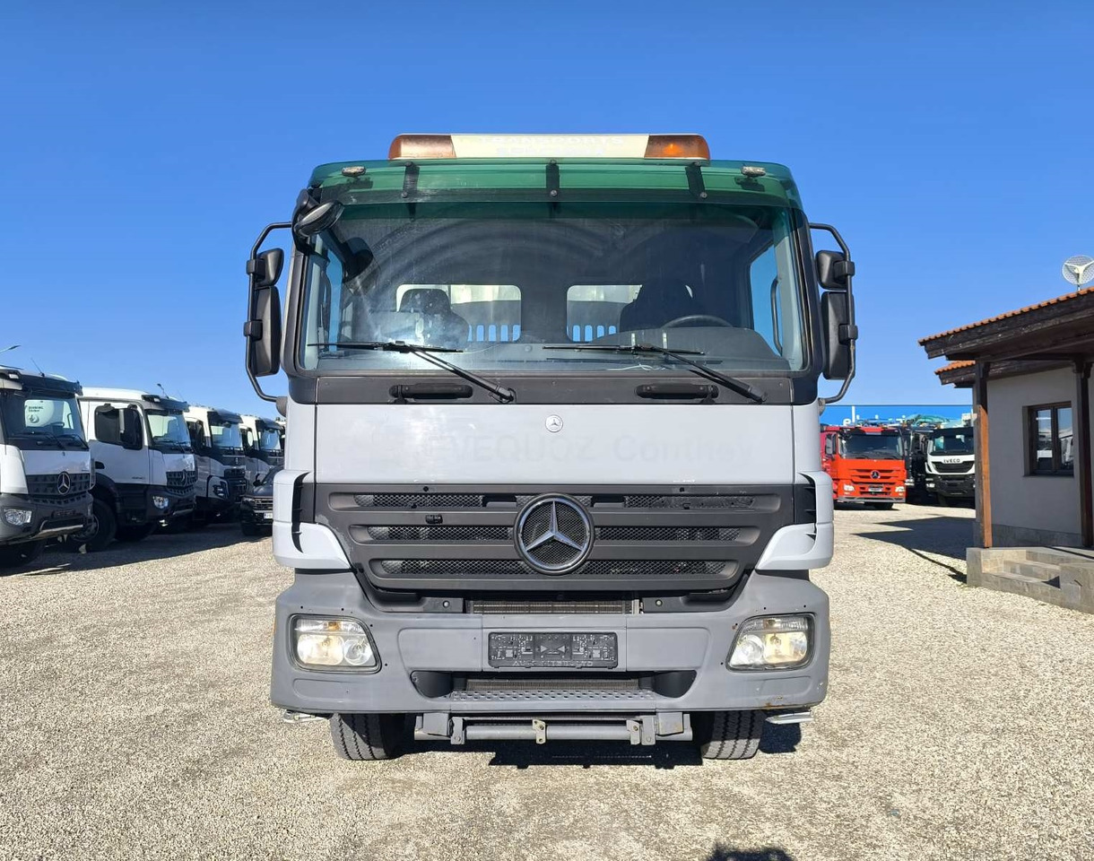 MERCEDES-BENZ Actros 1855 4X4 - Kipper vrachtwagen: afbeelding 2 MERCEDES-BENZ Actros 1855 4X4 - Kipper vrachtwagen: afbeelding 2