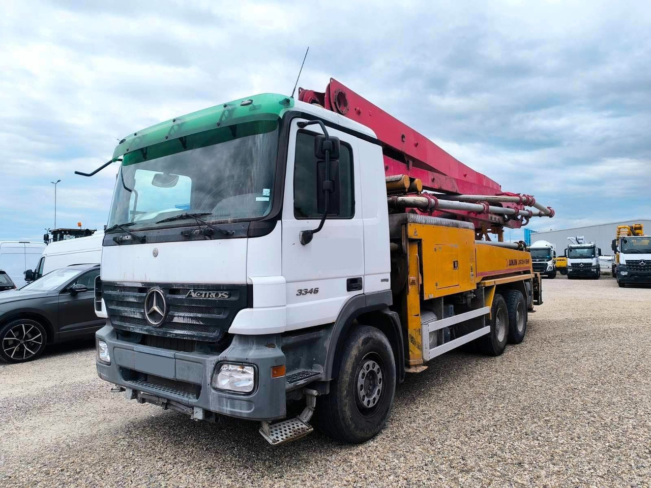 Mercedes-Benz ACTROS 3341 JUNJIN JXR 38-4 - Betonpomp: afbeelding 3 Mercedes-Benz ACTROS 3341 JUNJIN JXR 38-4 - Betonpomp: afbeelding 3