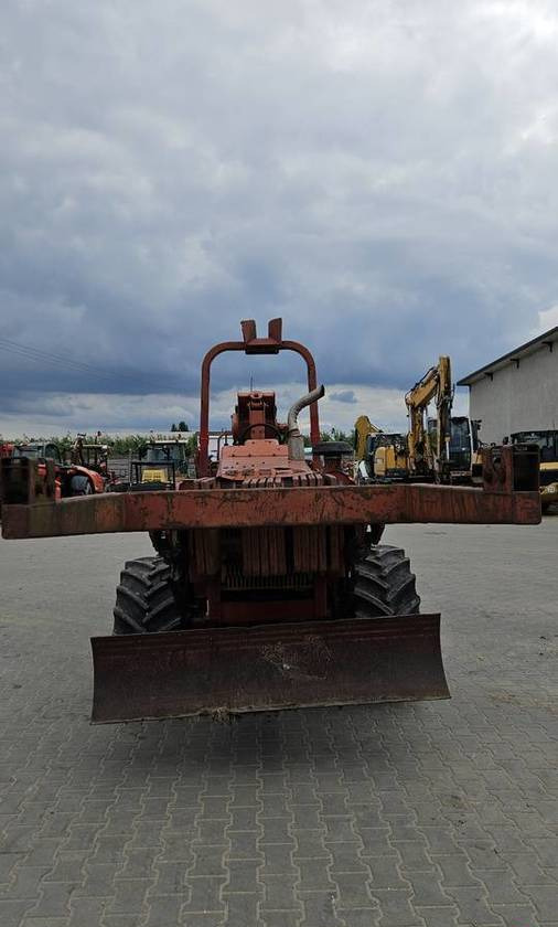 Pługoukładacz wibropług Ditch Witch 8020 Turbo układanie kabli światłowód - Andere machine: afbeelding 3 Pługoukładacz wibropług Ditch Witch 8020 Turbo układanie kabli światłowód - Andere machine: afbeelding 3