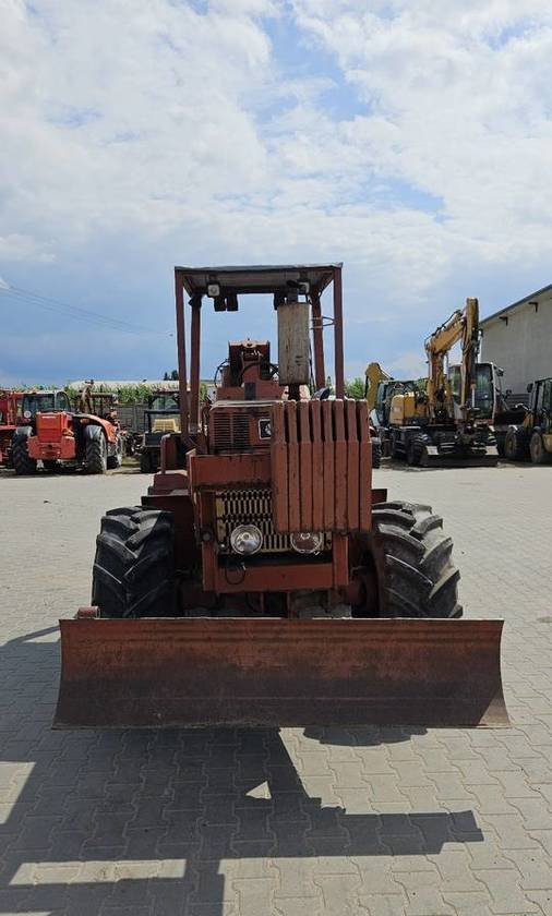 Pługoukładacz wibropług Ditch Witch 8020 układanie kabli światłowód - Bouwmachine: afbeelding 3 Pługoukładacz wibropług Ditch Witch 8020 układanie kabli światłowód - Bouwmachine: afbeelding 3