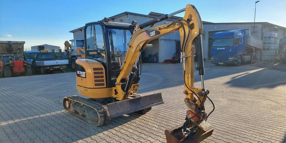 Minikoparka Caterpillar CAT 302.7D CR - Rupsgraafmachine: afbeelding 4 Minikoparka Caterpillar CAT 302.7D CR - Rupsgraafmachine: afbeelding 4