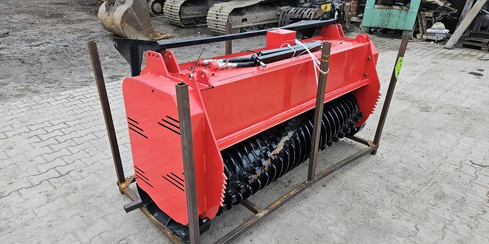 Nowy mulcher leśny GIYI bęben 181 cm 50 zębów Bobcat mini ładowarka - Bosfrees: afbeelding 2 Nowy mulcher leśny GIYI bęben 181 cm 50 zębów Bobcat mini ładowarka - Bosfrees: afbeelding 2