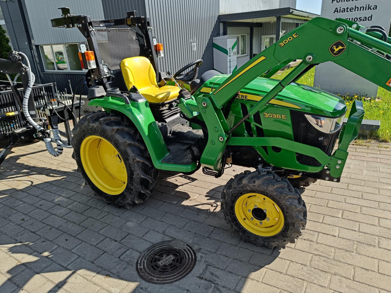 John Deere 3038E Vahva Jussi 400 - Tractor: afbeelding 4 John Deere 3038E Vahva Jussi 400 - Tractor: afbeelding 4