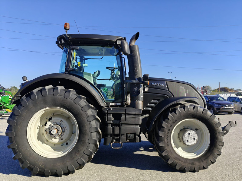 Valtra S353 - Tractor: afbeelding 2 Valtra S353 - Tractor: afbeelding 2