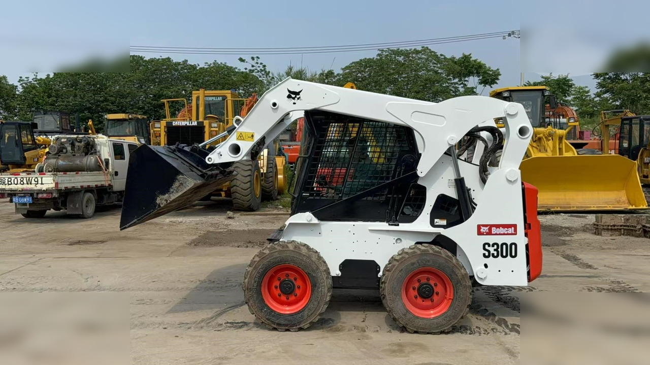 BOBCAT S300 - Schranklader: afbeelding 4 BOBCAT S300 - Schranklader: afbeelding 4