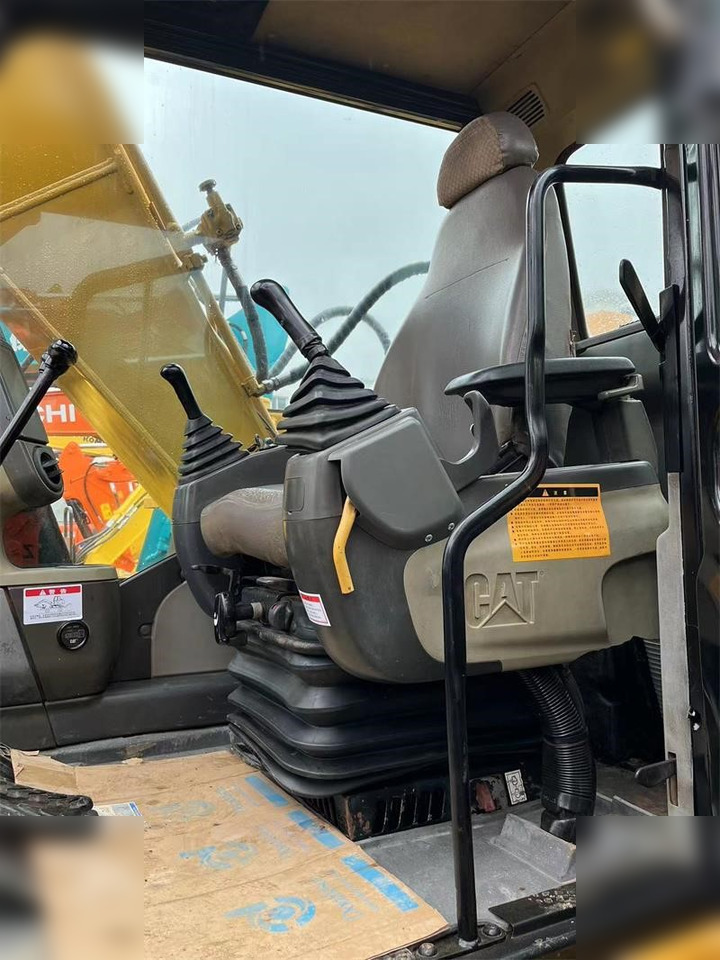 CATERPILLAR 305.5E2 - Minigraafmachine: afbeelding 4 CATERPILLAR 305.5E2 - Minigraafmachine: afbeelding 4