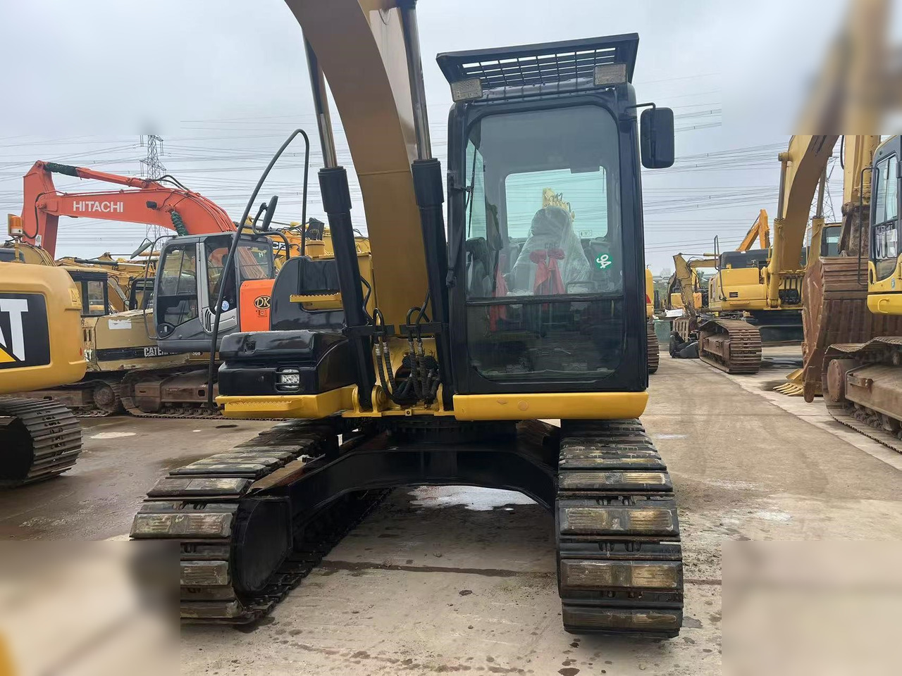 CATERPILLAR 312D2 GC - Rupsgraafmachine: afbeelding 3 CATERPILLAR 312D2 GC - Rupsgraafmachine: afbeelding 3